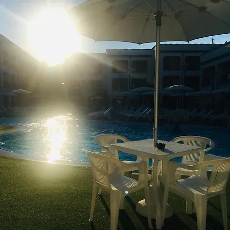 Michelangelo & Family 3*