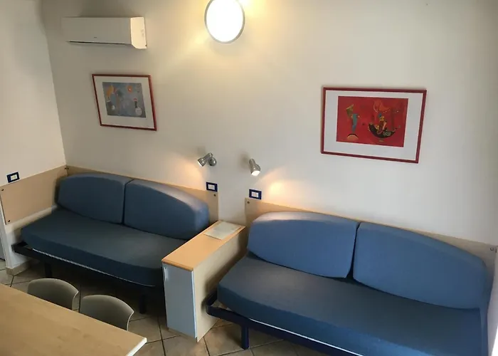 Michelangelo & Family 3*