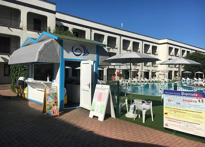 Michelangelo & Family