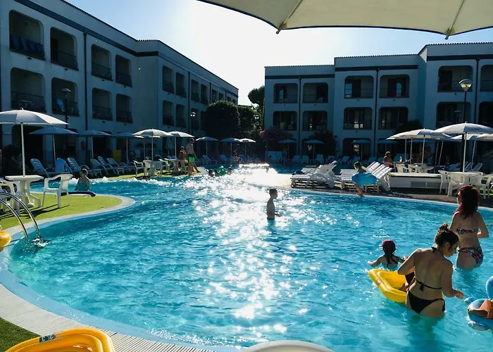 Michelangelo & Family 3*