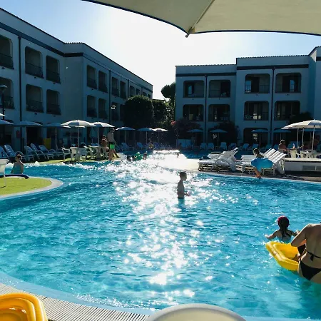 Michelangelo Holiday&family 3*