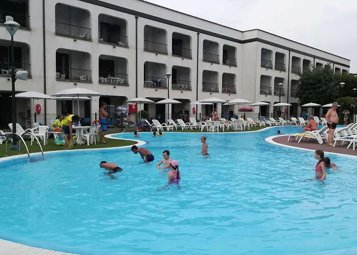 Michelangelo & Family